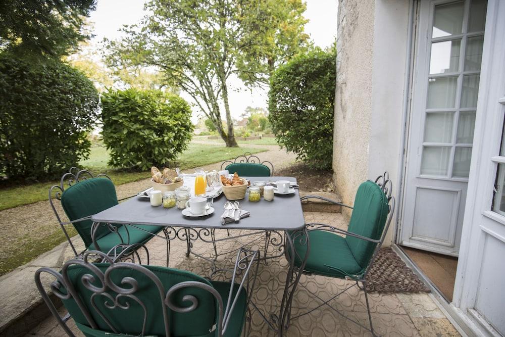 Hotel Chateau De 4*